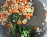 Foto del paso 3 de la receta: Acelgas a la mexicana