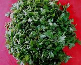 Foto del paso 2 de la receta Pasta de perejil, ajos y aceite de oliva virgen extra