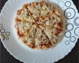 વેજ પીઝા (Veg. Pizza Recipe In Gujarati) રેસીપી સ્ટેપ3ફોટો