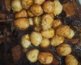 Foto langkah ke 5 dari resep Cah Telur Puyuh, Jamur Kuping, dan Mente Goreng.