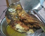 Foto langkah ke 3 dari resep Ikan Mas Kemangi Rempah Kunyit.