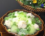 Hình bước làm 3 của món Canh bí xanh nấu thịt gà viên