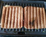 A picture of step 5 of Veg mayo grilled sandwich.