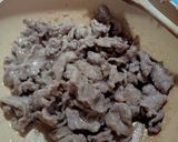 Foto del passaggio 5 della ricetta Straccetti di manzo al limone e granella di pistacchi