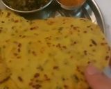 A picture of step 4 of Makai Spring onions Roti.