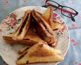 Foto langkah ke 4 dari resep Roti Bakar teflon super simple.