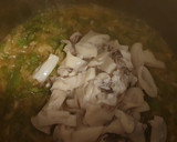 Foto del paso 3 de la receta: Fideos con calamares y langostinos
