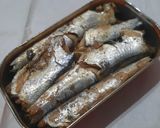 Foto del paso 1 de la receta: Empanadas de sardinas con 5 ingredientes