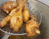 Foto langkah ke 2 dari resep Ayam Kecap Pedas.