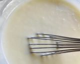 A picture of step 4 of Eggless trifle cake.