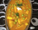 A picture of step 4 of Mutter paneer.
