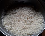 कुकर मधील नारळीभात (Cooker Madhil Narali Bhat Recipe In Marathi) रेसिपी स्टेप 1 फोटो