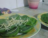 Foto del paso 3 de la receta: Sorrentinos masa verde de paté de hígado y ricota