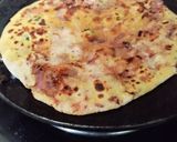 A picture of step 5 of Sattu Paratha with onion.