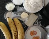 Foto langkah ke 1 dari resep Roti Pisang Keju Coklat.