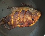 Foto langkah ke 5 dari resep Ikan Bawal Bakar Pedas Manis.