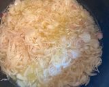 A picture of step 2 of Stir fry spaghetti.