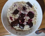 Φωτογραφία βήματος 3 της συνταγής Porridge με φρούτα του δάσους και σοκολάτα 🤤