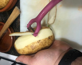 Foto del paso 3 de la receta: Guisado de patatas con atún