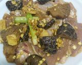 A picture of step 3 of Steamed Chicken and Mushroom.
