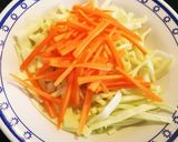 Foto del paso 5 de la receta: Coleslaw con Langostinos (Ensalada de Col)