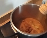 Foto del paso 3 de la receta: Ternera en salsa con canela