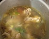 Foto langkah ke 5 dari resep Sop ayam sederhana.