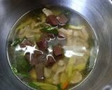 รูปขั้นตอนการทำที่ 3 ของ ต้มส้มเลือดหมู คลีน