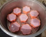 Foto langkah ke 6 dari resep Putu Ayu Strawberry.