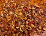 Hình bước làm 1 của món Bún bò đuôi bò