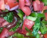 A picture of step 1 of Pico de Gallo/Guacamole.