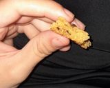 Foto del paso 5 de la receta: Galleta XXL con chispas de chocolate