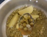 A picture of step 2 of Peas Potato Kootu.
