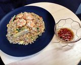 Gambar langkah 6 resipi Nasi Goreng Thai.