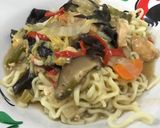 Foto langkah ke 7 dari resep Mie Siram Ayam.
