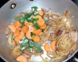A picture of step 3 of Veg pulao.