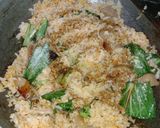 Foto langkah ke 6 dari resep Nasi Goreng Sederhana.
