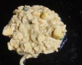 A picture of step 4 of Corn Maggi Pancakes.