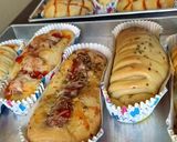 Foto langkah ke 8 dari resep Smoke beef and sosis bread.
