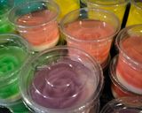 Foto langkah ke 5 dari resep Puding cup mawar.