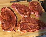 Une image de l'étape 3 de Cotes de porc grillées,marinées aux pommes de terre et piments verts.