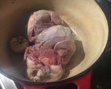 Foto del paso 1 de la receta: Cocina aromática: Cordero con salsa de lemoncello y puré de sémola blanca