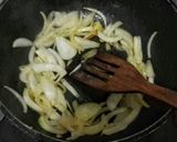 Foto langkah ke 1 dari resep Curry Beef Potato.