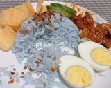 Foto langkah ke 4 dari resep Nasi Lemak Bunga Telang.