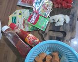 Foto langkah ke 1 dari resep Sosis Asem Manis Simple.