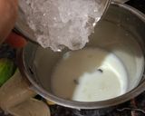 A picture of step 1 of Mango shake.