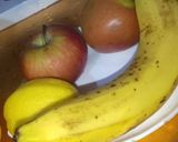 صورة لخطوة 1 من وصفة عصير الفواكه 🍎🍌بمركز البرتقال 🍊