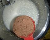 A picture of step 2 of Dark forest cupcakes.