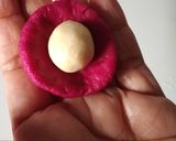 A picture of step 4 of Beetroot jamun.