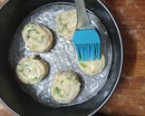 A picture of step 9 of Garlic bread rolls.